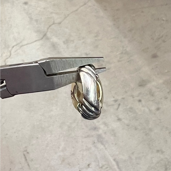 David Yurman Citrine Ring in 14k gold and Sterling Silver - Picture 7 of 8